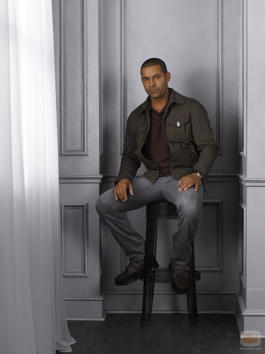 Jon Huertas es Javier Espósito en 'Castle'