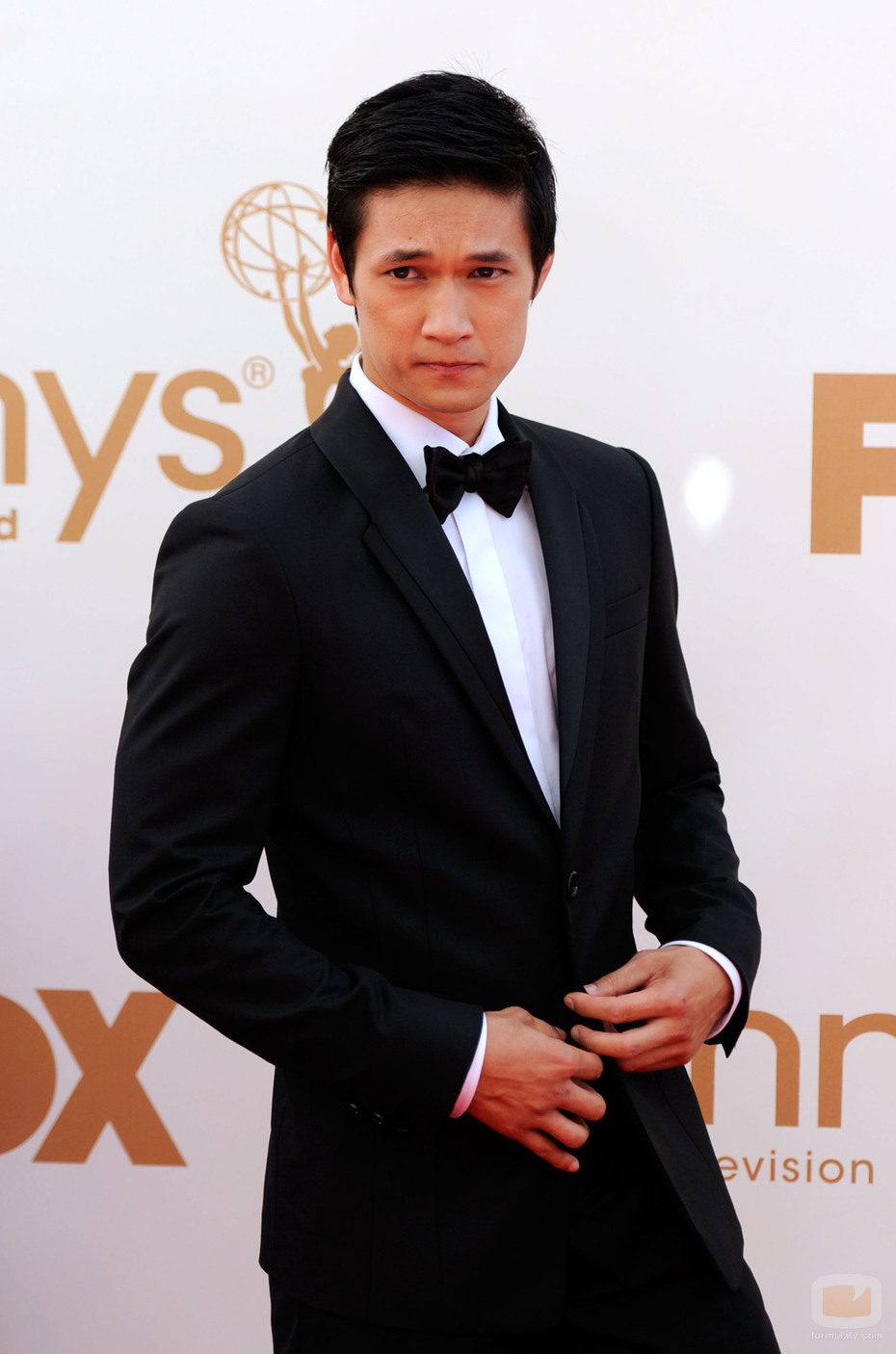 Harry Shum Jr. representó a 'Glee' en los Emmy 2011