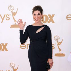 Mayim Bialik de 'Blossom' y 'The Big Bang Theory' en los Emmy 2011