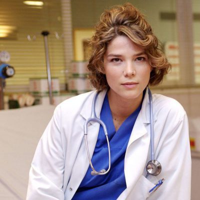 Juana Acosta (Sofía Carrillo) en la promo de la serie 'Hospital Central'