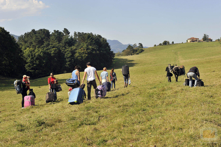 Los concursantes de 'Acorralados' llegan a la casona donde vivirán