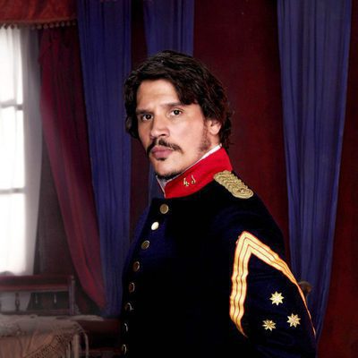 Sergio Peris Mencheta, en la segunda temporada de 'Tierra de Lobos'