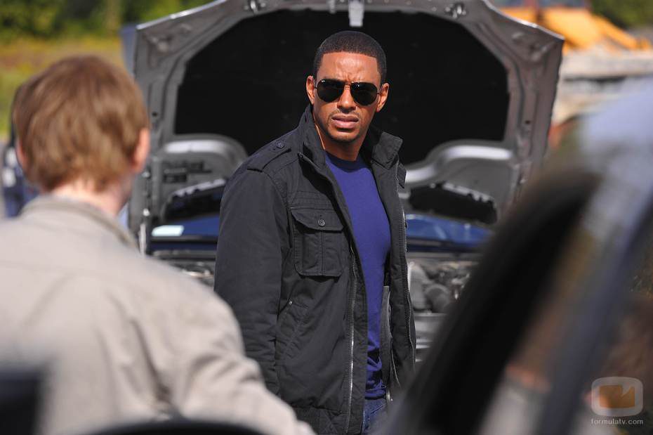 Charlie Duchamp en el piloto de 'Breakout Kings'