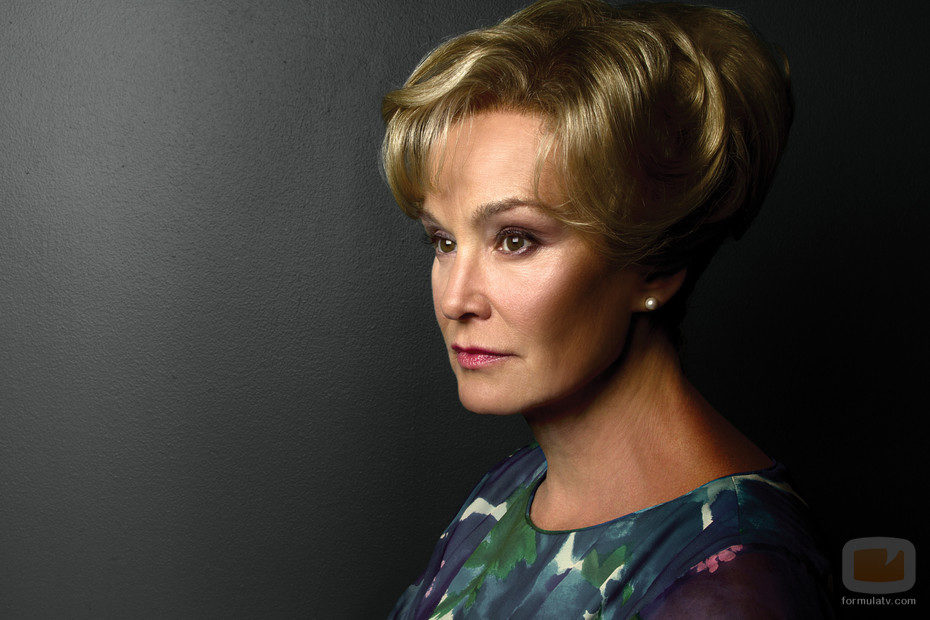 Jessica Lange es Constance en 'American Horror Story'