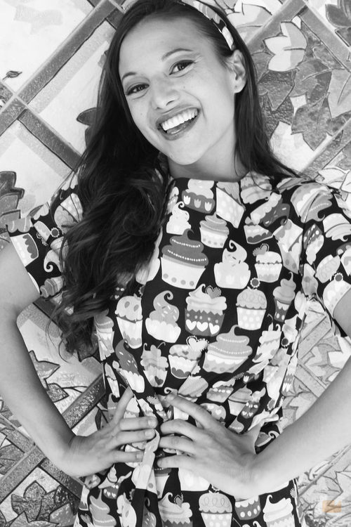 Elisa Mouliaá, portada de la revista Overlay Magazine