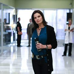 Sela Ward es la agente Jo Danville