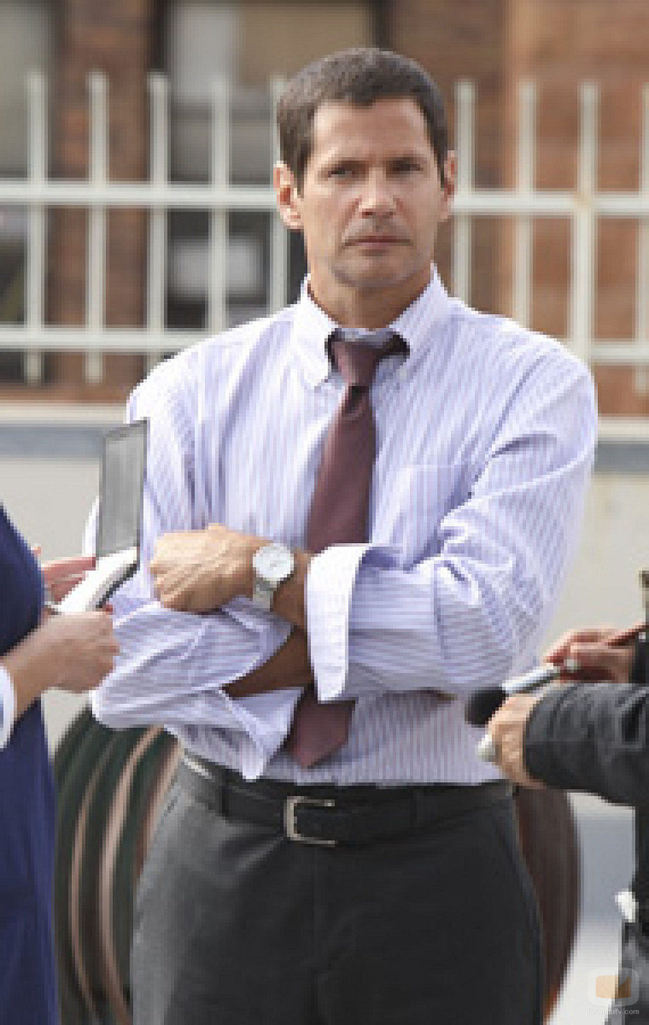 Thomas Calabro durante el cameo en 'CSI: NY'