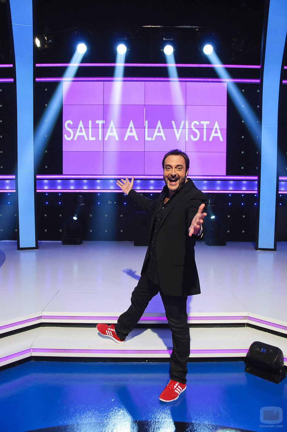 Roberto Vilar, presentador de 'Salta a la vista' desde este lunes
