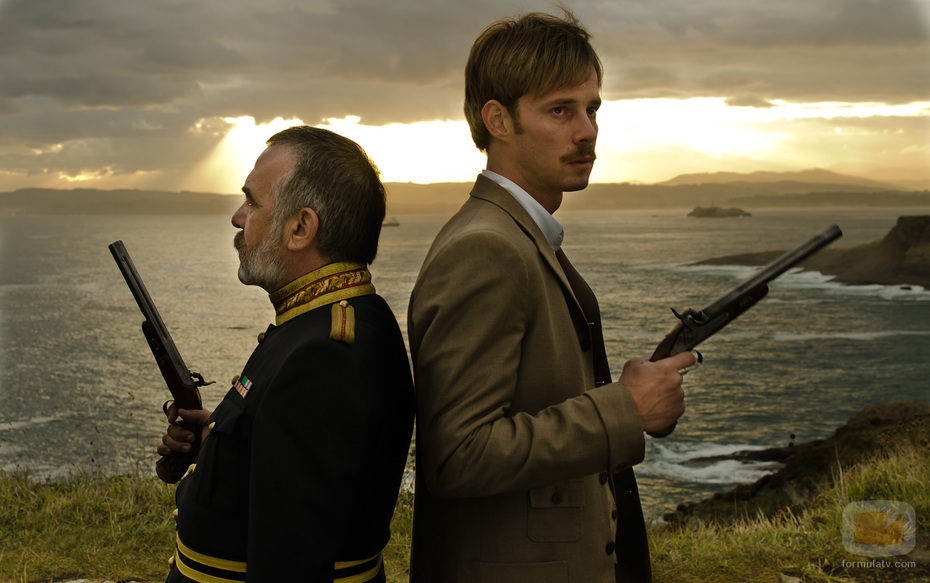 Javier Alarcón y El General se baten en duelo