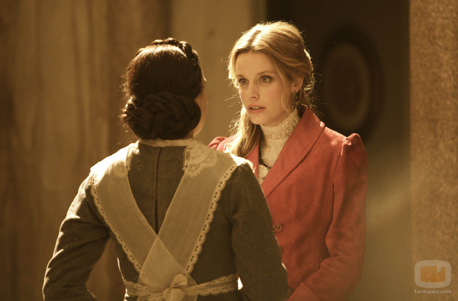 Carolina Bang actúa en 'Tierra de lobos'