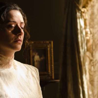 Luz Valdenedro aparece en 'Gran Hotel'