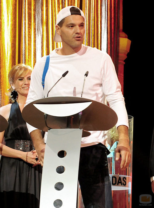 Frank Cuesta y su look informal en la gala de los Premios Ondas 2011