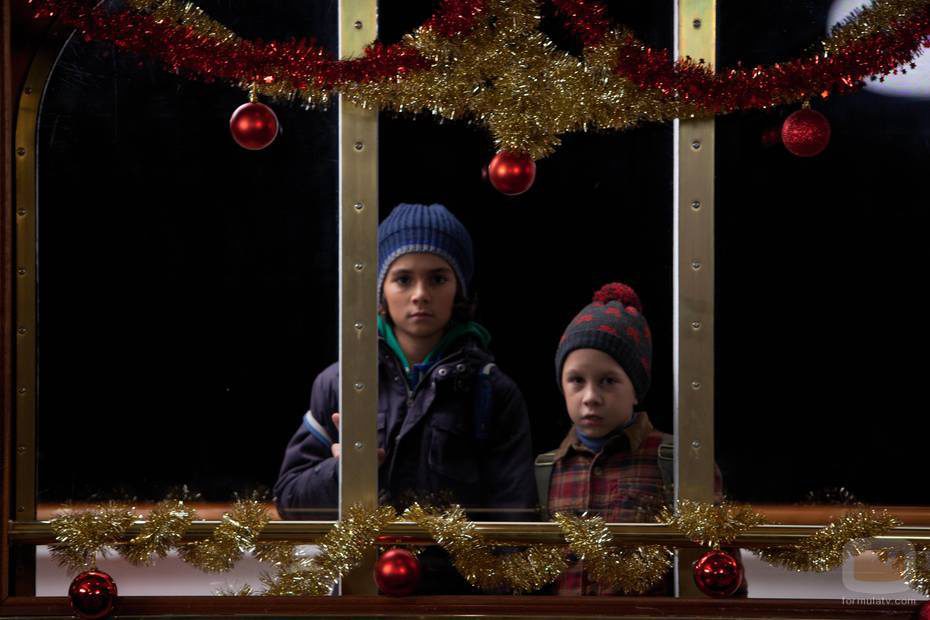 Los dos niños pasan la Navidad en 'Marco' de Antena 3 