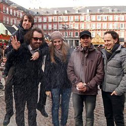 La Oreja de Van Gogh en la madrileña Plaza Mayor en 'Callejeros'