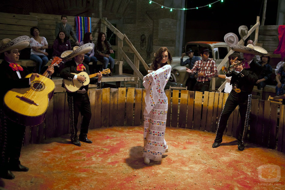 La cantante en el Palenque, en 'Rocío Durcal, volver a verte'