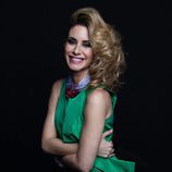 Ainhoa Arbizu posa elegante para la revista PopMe