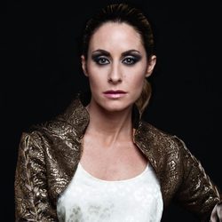 La bella presentadora Ainhoa Arbizu en PopMe Magazine