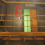 Puerta de acceso a otra instancia en el decorado de 'La fuga'