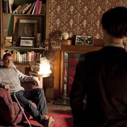 Watson y Holmes resolviendo un caso en 'Sherlock'