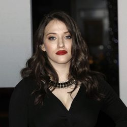 Kat Dennings en los People's Choice Awards 2012