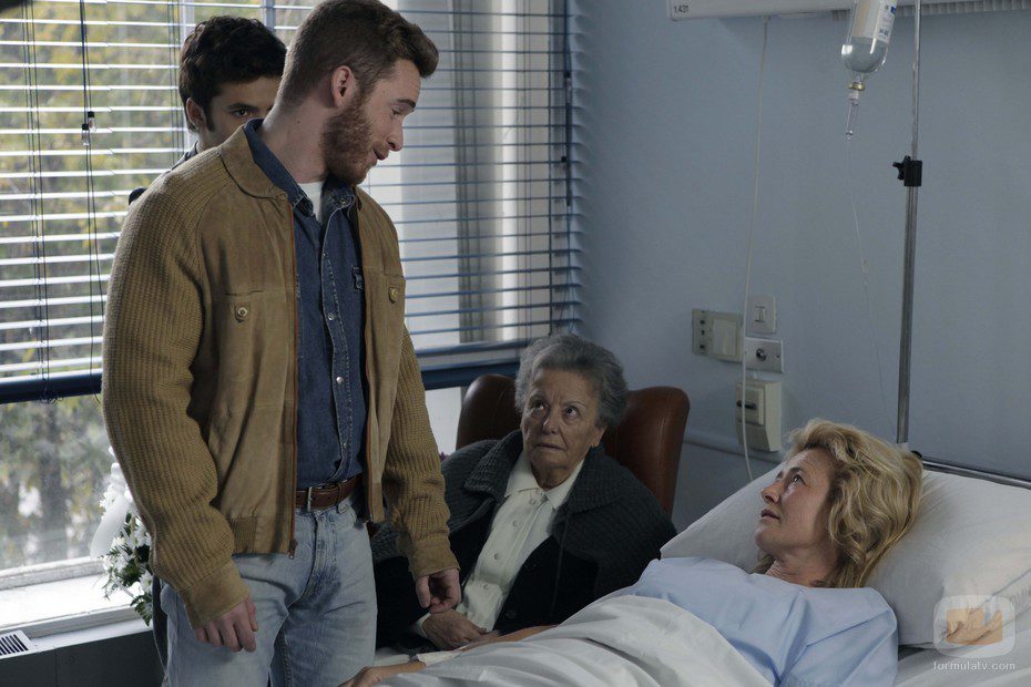 Los Alcántara arropan a Merche en su lucha contra el cáncer de mama