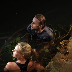 Joe Anderson y Eloise Mumford en el Amazonas en 'The River'