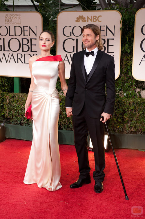 Brad Pitt y Angelina Jolie en los Globos de Oro 2012