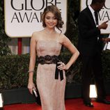 Sarah Hyland en los Globos de Oro 2012