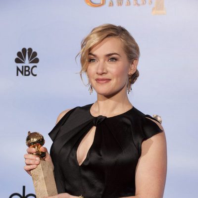 Kate Winslet, Globo de Oro 2012 por 'Mildred Pierce'