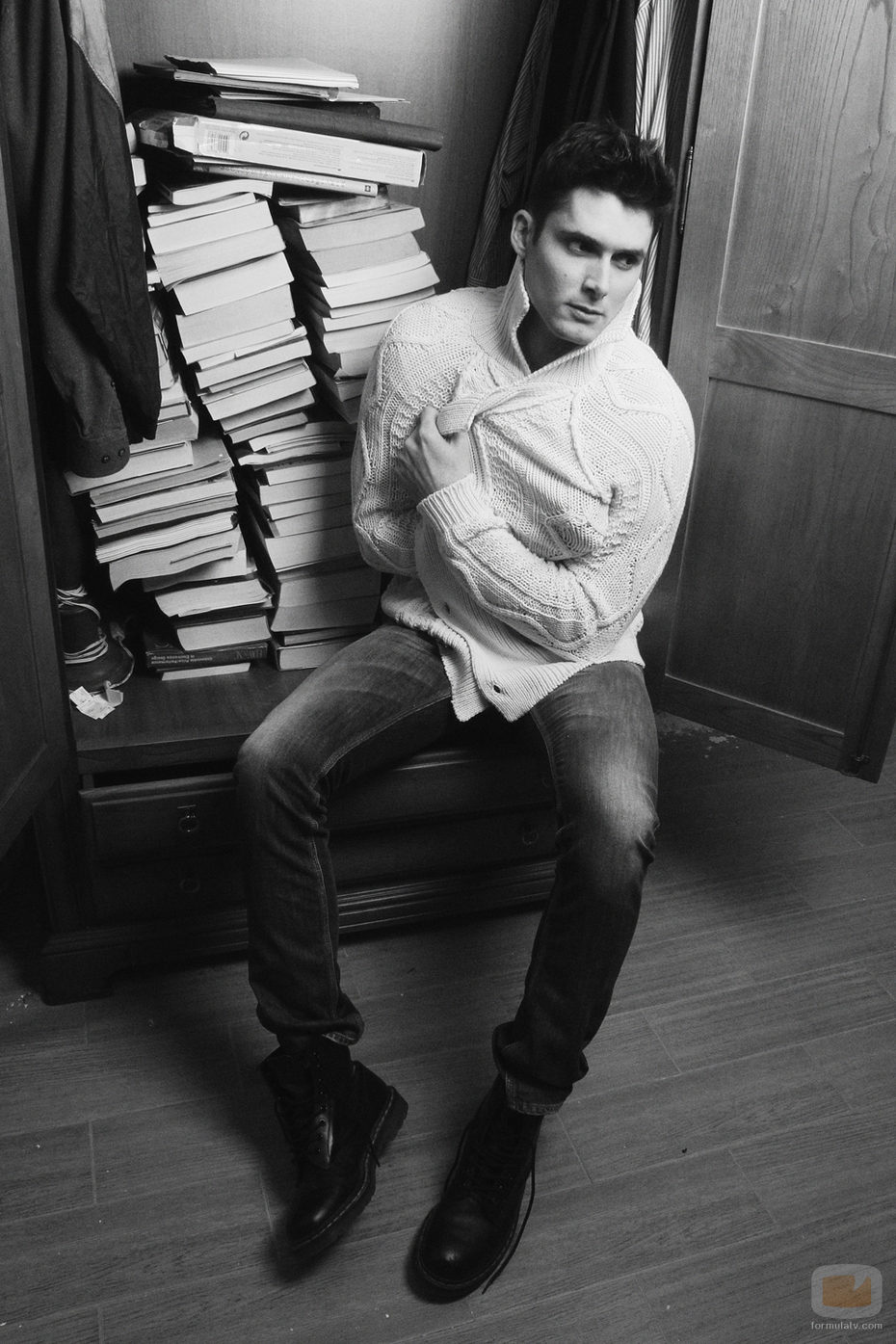 Sergio Mur, en blanco y negro para Overlay Magazine