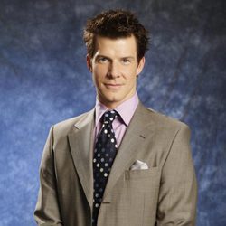 Eric Mabius interpreta a Daniel Meade en 'Ugly Beaty'