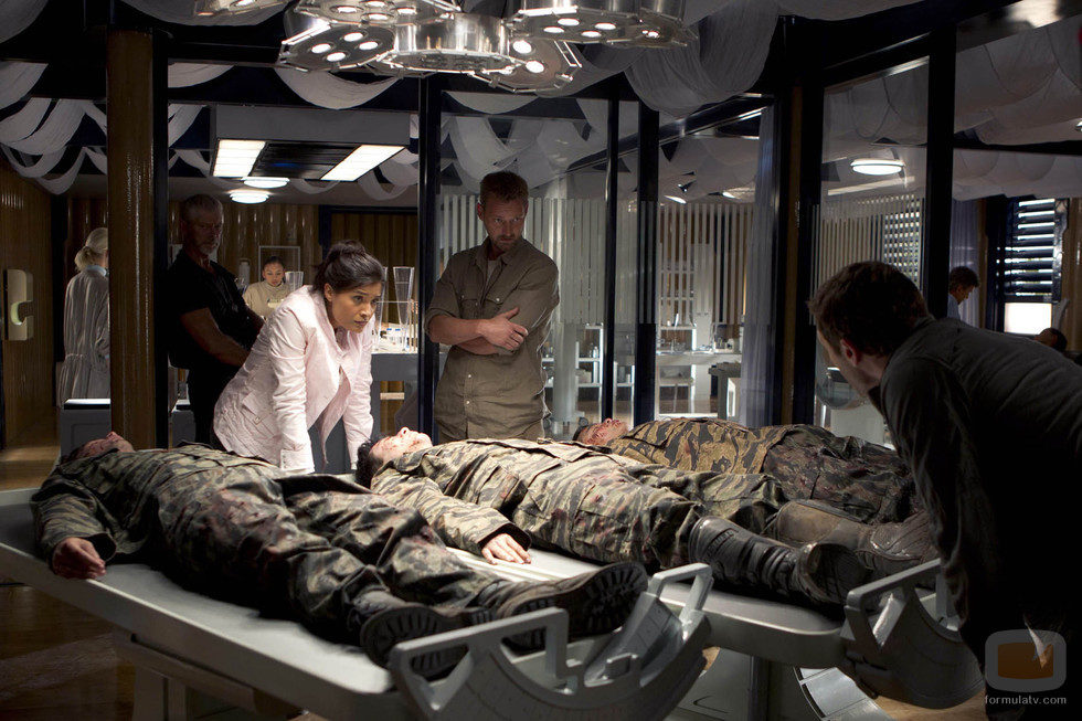 Shelley Conn en 'Terra Nova'