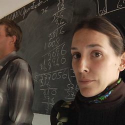 Adela Ucar en '21 días, Como hace 100 años' en cuatro