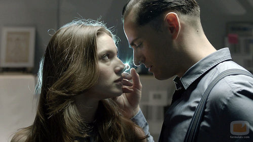 Anna y Reverte en "El punto débil"