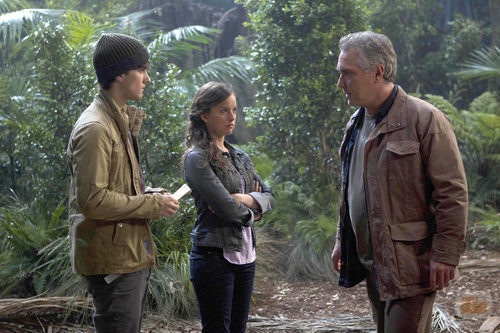 EL actor Landon Liboironrn en Terra Nova