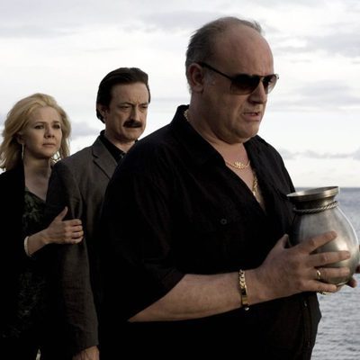 Los personajes Mayte Zaldívar, Julián Muñoz y Jesús Gil
