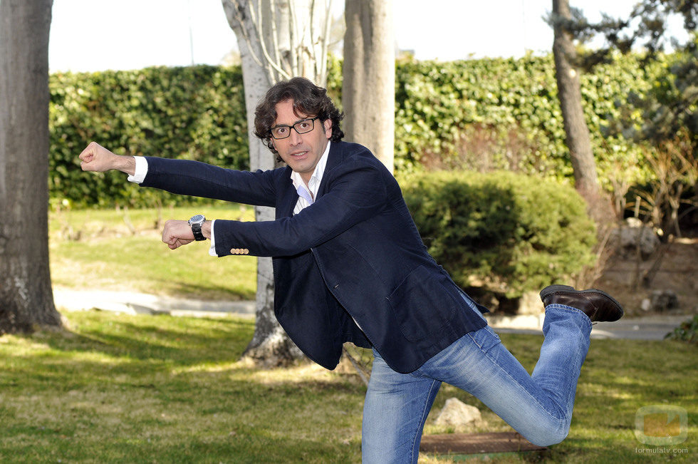 Antonio Garrido es Mario