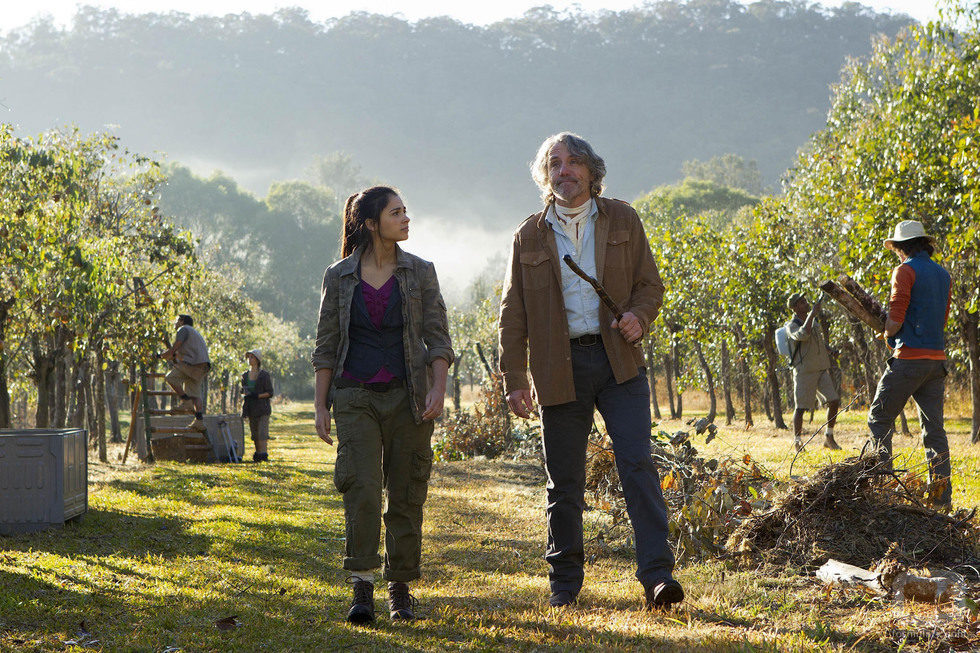 Escena del capítulo 8 de 'Terra Nova'