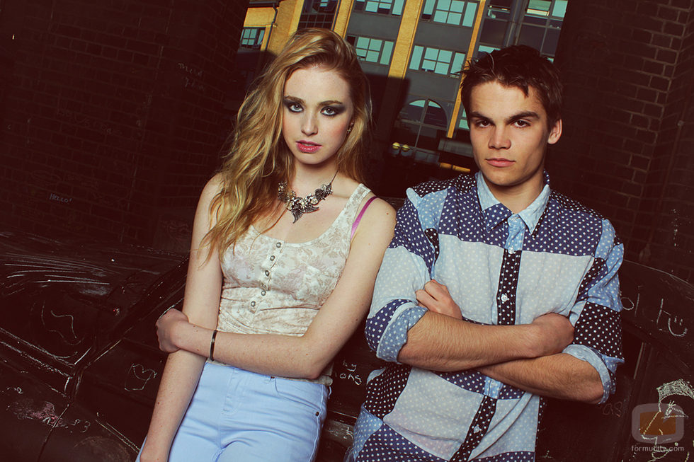 Freya Mavon y Sam Jackson son compañeros de reparto en 'Skins'