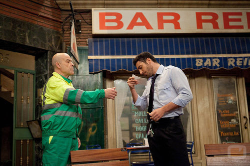 Miguel Ángel Silvestre y Antonio Resines en 'Aída'