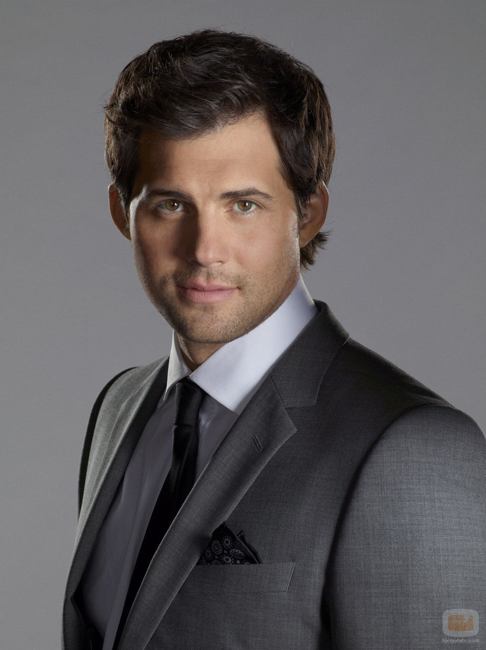 Kristoffer Polaha en la serie 'Ringer'