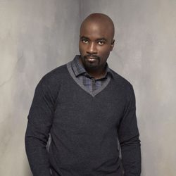 Mike Colter en 'Ringer'