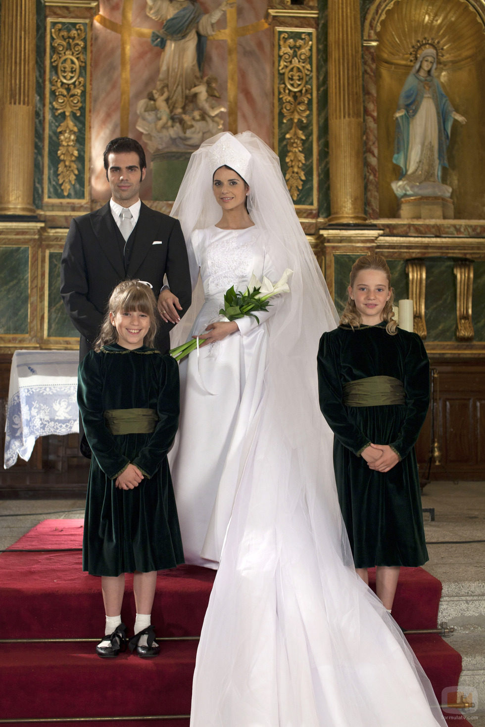La boda entre Carmina y Paquirri en la TV movie 'Carmina'