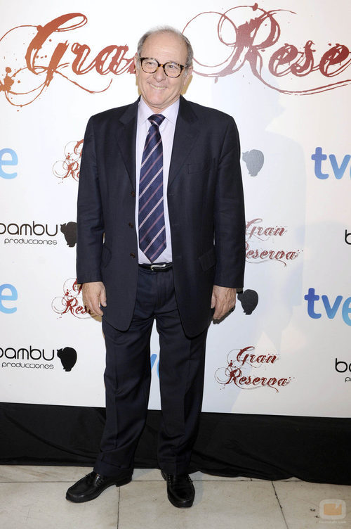 Emilio Gutiérrez Caba en la premiere de la tercera temporada de 'Gran Reserva'