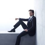 Matt Bomer en una imagen promocional de la tercera temporada de 'Ladrón de guante blanco'