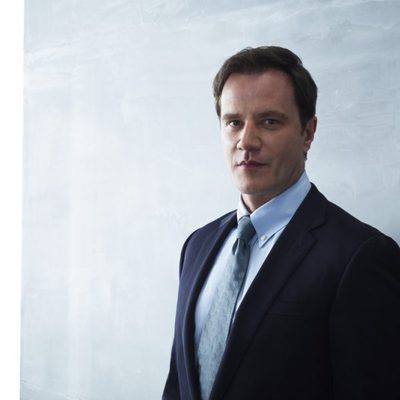 Tim DeKay en una imagen promocional de la temporada de 'Ladrón de guante blanco'