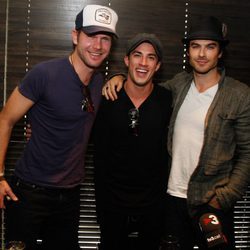 Matt Davis, Michael Trevino e Ian Somerhalder en la BloodyNight Con