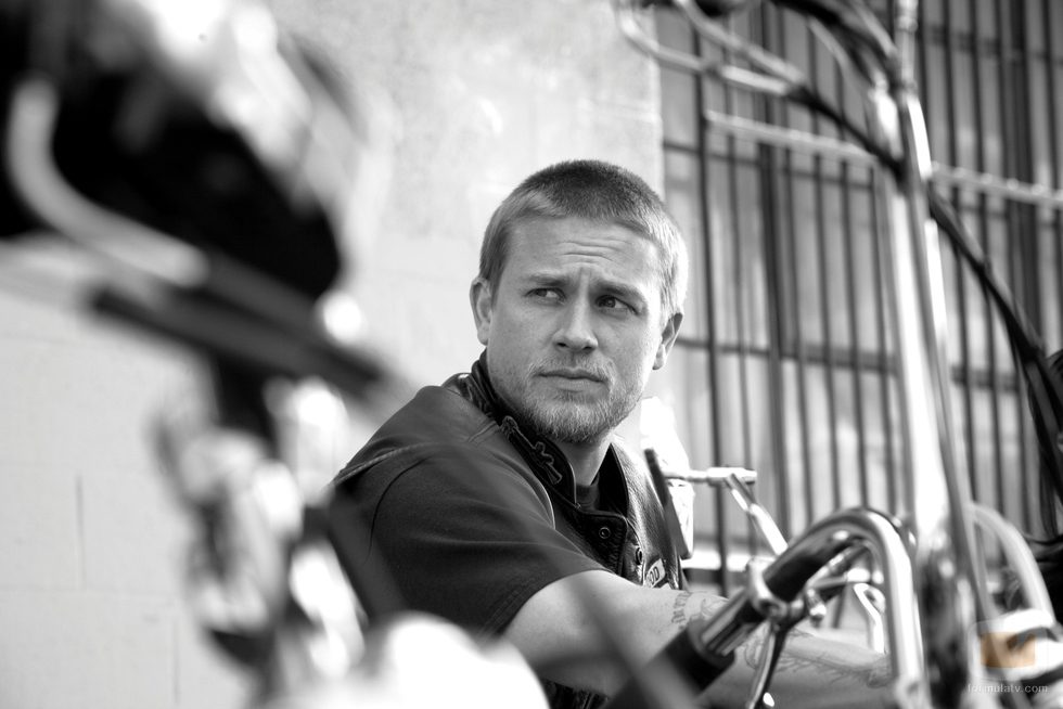 Charlie Hunnam en la cuarta temporada de 'Hijos de la anarquía'