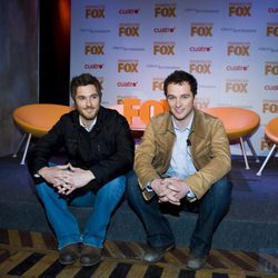 Los actores, Dave Annable y Matthew Rhys en España