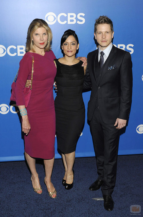 Christine Baranski, Archie Panjabi y Matt Czuchry en los Upfronts 2012 de CBS